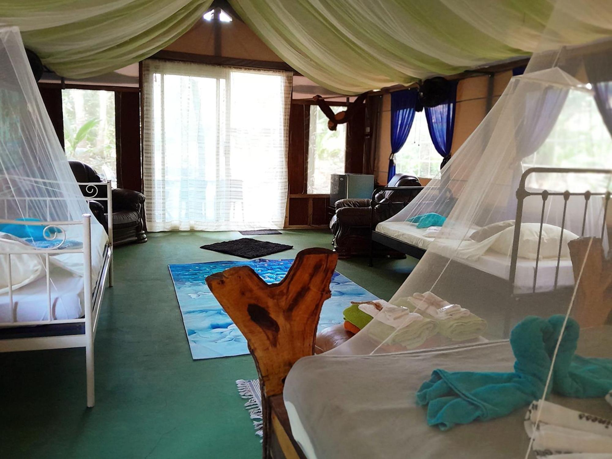 Fully Furnished Family Jungle Tent, Latino Glamping ปาเกรา ภายนอก รูปภาพ